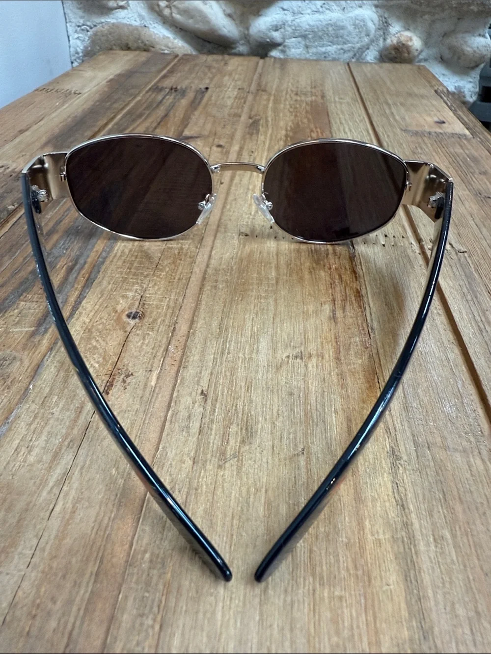 NWT Ed Hardy Gold and Black Sunglasses with Colorful Temple Art